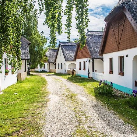 Hotel Bohém Birtok és Csárda Zamárdi Esterno foto