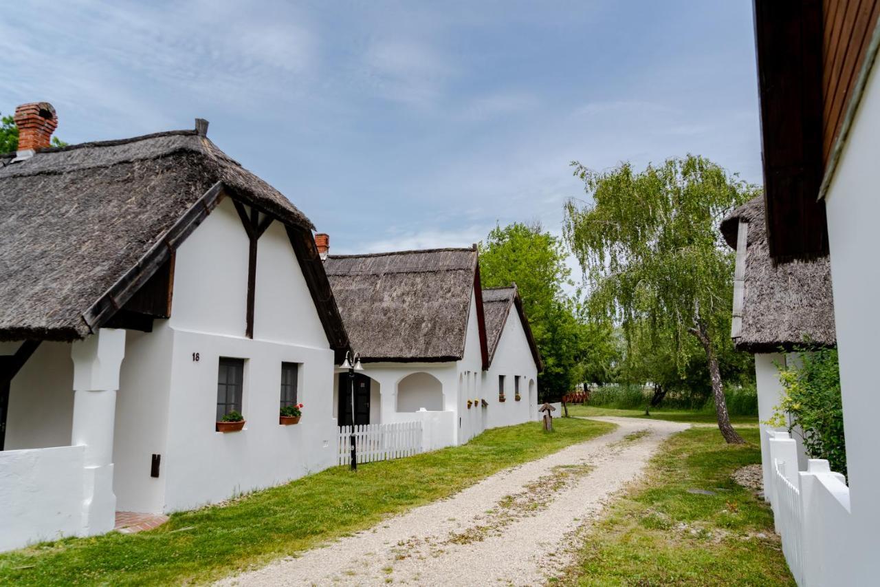 Hotel Bohém Birtok és Csárda Zamárdi Esterno foto