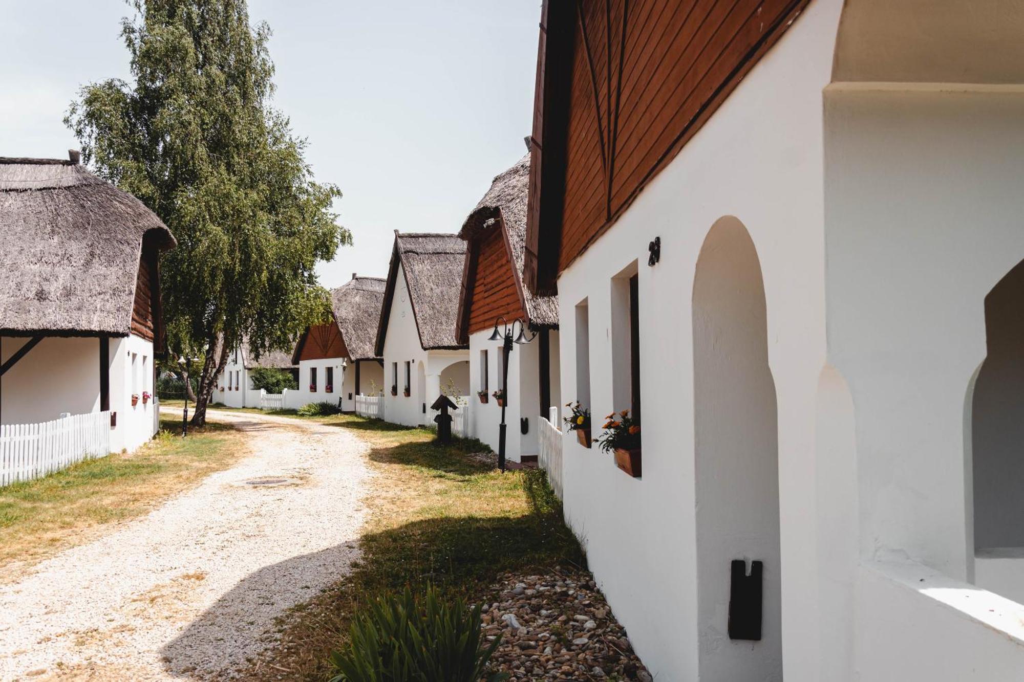 Hotel Bohém Birtok és Csárda Zamárdi Esterno foto